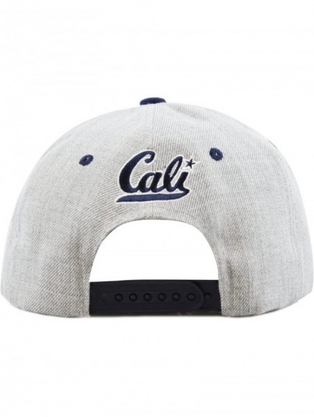 Baseball Caps 1300A New Republic California Soft Heather Grey Snapback Cap - Navy - CM12E06HCYN $14.43